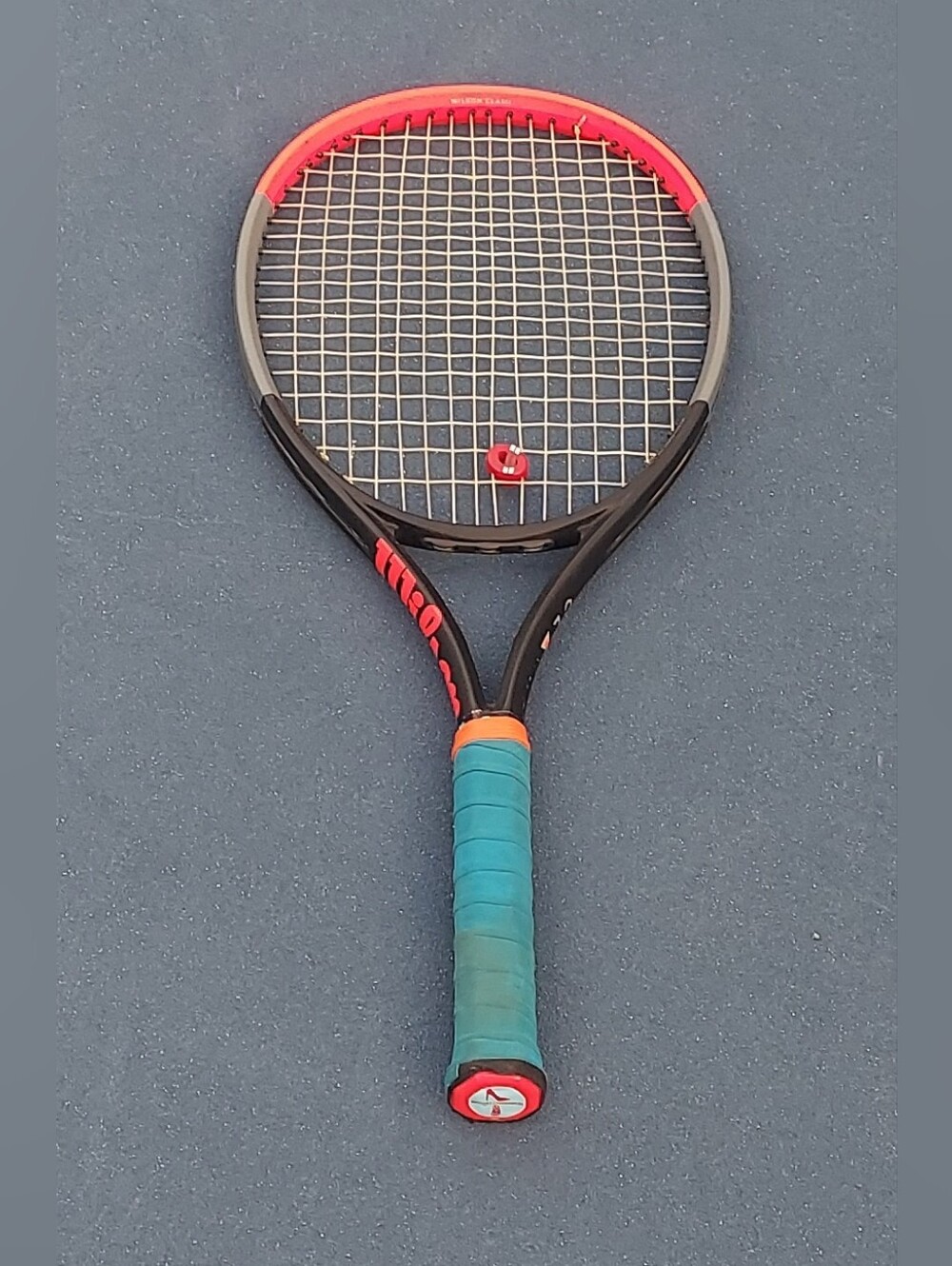 WILSON CLASH 108 VERSION 1.0 TENNIS RACKET PINK/GRAY/BLACK 2:4 1/4GRIP SIZE EUC